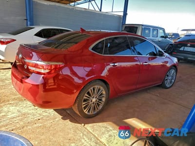 Trzecie zdjęcie samochodu z tyłu: 2013 BUICK VERANO PREMIUM VIN:1G4PT5SV6D4152841 - miniatura