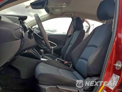 Zdjęcie 7 z 14 samochodu: 2016 TOYOTA SCION IA VIN:3MYDLBZV1GY129739 - miniatura