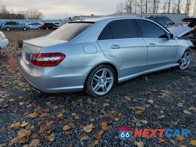 Trzecie zdjęcie samochodu z tyłu: 2011 MERCEDES-BENZ E 350 4MATIC VIN:WDDHF8HB7BA460085 - miniatura