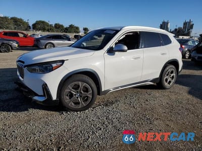 2023 BMW X1 XDRIVE28I WBX73EF03P5X06972 - główne zdjęcie licytacji z USA - miniatura