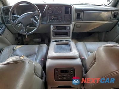 Zdjęcie 8 z 12 samochodu: 2003 GMC YUKON XL C1500 VIN:3GKEC16ZX3G110714 - miniatura