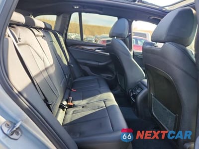 Zdjęcie 11 z 12 samochodu: 2018 BMW X3 XDRIVE30I VIN:5UXTR9C51JLD57543 - miniatura