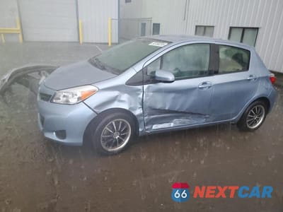 2013 TOYOTA YARIS JTDKTUD33DD543711 - główne zdjęcie licytacji z USA - miniatura