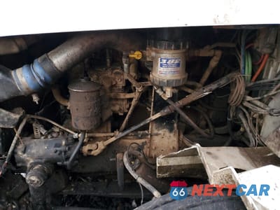 Zdjęcie 7 z 10 samochodu: 2023 INTERNATIONAL 9400I SEMI TRUCK VIN:3HSCNASR13N060288 - miniatura