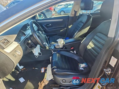 Zdjęcie 7 z 12 samochodu: 2014 VOLKSWAGEN CC SPORT VIN:WVWBP7AN0EE501391 - miniatura