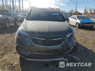 Piąte zdjęcie samochodu w środku: 2018 BUICK ENCORE ESSENCE VIN:KL4CJGSB2JB533016 - miniatura