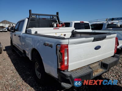 Drugie zdjęcie samochodu z przodu: 2024 FORD F350 SUPER DUTY VIN:1FT8W3BA3REE39007 - miniatura