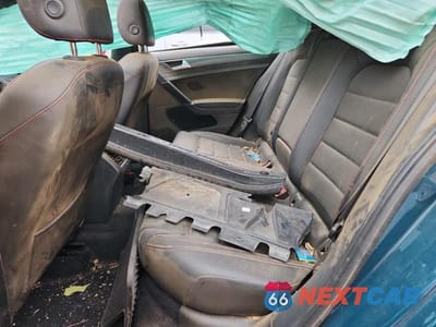 Zdjęcie 10 z 12 samochodu: 2018 VOLKSWAGEN GTI S VIN:3VW547AU1JM295416 - miniatura