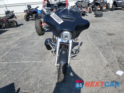 Drugie zdjęcie samochodu z przodu: 2004 HARLEY-DAVIDSON FLHX STREET GLIDE VIN:1HD1KBM12EB676232 - miniatura