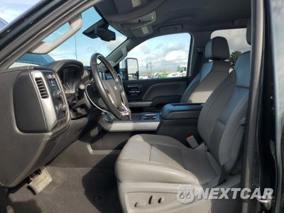 Zdjęcie 7 z 14 samochodu: 2019 CHEVROLET SILVERADO K2500 HEAVY DUTY LTZ VIN:1GC1KTEYXKF115820 - miniatura