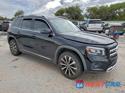 Czwarte zdjęcie samochodu z boku: 2021 MERCEDES-BENZ GLB 250 VIN:W1N4M4GB1MW092798 - miniatura