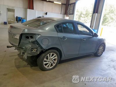 Trzecie zdjęcie samochodu z tyłu: 2012 MAZDA 3 I VIN:JM1BL1V74C1551994 - miniatura