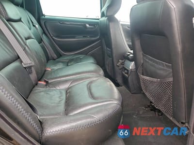 Zdjęcie 11 z 13 samochodu: 2004 VOLVO XC70 VIN:YV1SZ59H041143478 - miniatura