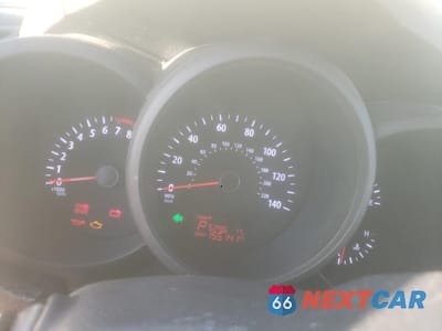 Zdjęcie 9 z 12 samochodu: 2013 KIA SOUL VIN:KNDJT2A50D7758242 - miniatura