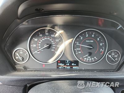 Zdjęcie 9 z 12 samochodu: 2017 BMW 330 XI VIN:WBA8D9G37HNU61431 - miniatura