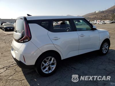 Trzecie zdjęcie samochodu z tyłu: 2023 KIA SOUL LX VIN:KNDJ23AU2P7877804 - miniatura