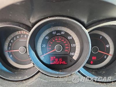 Zdjęcie 9 z 12 samochodu: 2013 KIA FORTE EX VIN:KNAFU4A24D5664863 - miniatura