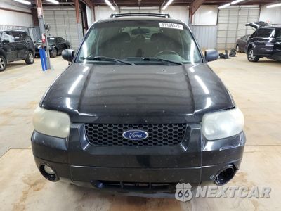 Piąte zdjęcie samochodu w środku: 2007 FORD ESCAPE XLT VIN:1FMYU03197KB44670 - miniatura