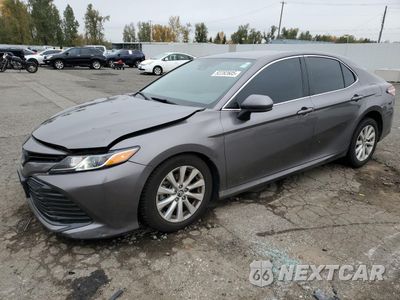 2020 TOYOTA CAMRY LE 4T1C11AK1LU873734 - główne zdjęcie licytacji z USA - miniatura
