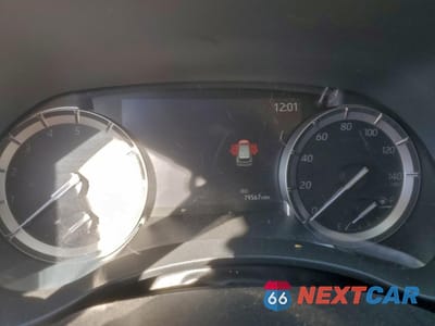 Zdjęcie 9 z 14 samochodu: 2022 TOYOTA HIGHLANDER XLE VIN:5TDGZRAH5NS541496 - miniatura