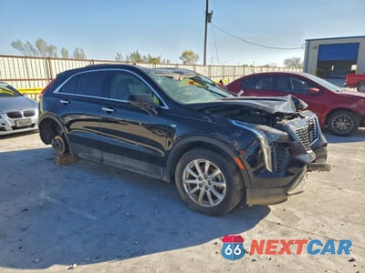Czwarte zdjęcie samochodu z boku: 2019 CADILLAC XT4 LUXURY VIN:1GYAZAR49KF145313 - miniatura