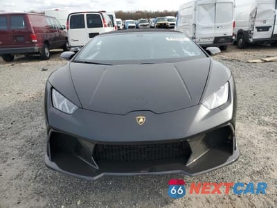 Piąte zdjęcie samochodu w środku: 2018 LAMBORGHINI HURACAN VIN:ZHWUR2ZF8JLA08805 - miniatura