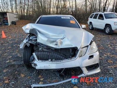 Piąte zdjęcie samochodu w środku: 2011 MERCEDES-BENZ E 350 4MATIC VIN:WDDHF8HB7BA460085 - miniatura