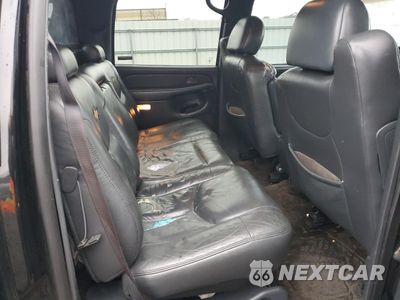 Zdjęcie 10 z 14 samochodu: 2002 CHEVROLET AVALANCHE C1500 VIN:3GNEC13T62G138883 - miniatura