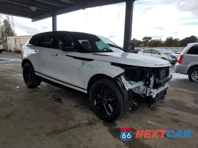 Czwarte zdjęcie samochodu z boku: 2026 LAND ROVER RANGE ROVER VELAR DYNAMIC SE VIN:SALYL2EX5TA815300 - miniatura