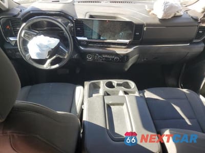 Zdjęcie 8 z 11 samochodu: 2024 CHEVROLET SILVERADO C1500 LT VIN:1GCPACEK4RZ175139 - miniatura