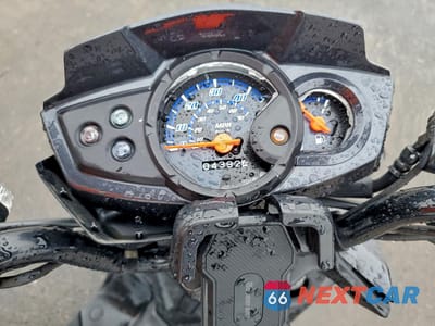 Zdjęcie 7 z 9 samochodu: 2018 YAMAHA YW50 F VIN:RKRSA43A0JA125554 - miniatura