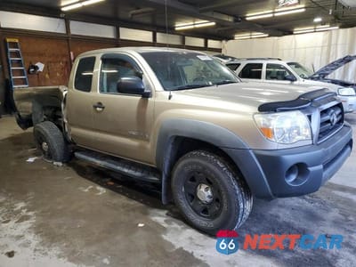 Czwarte zdjęcie samochodu z boku: 2006 TOYOTA TACOMA ACCESS CAB VIN:5TEUX42N56Z183109 - miniatura