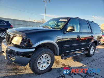 2002 FORD EXPEDITION XLT 1FMPU16L22LA81347 - główne zdjęcie licytacji z USA - miniatura
