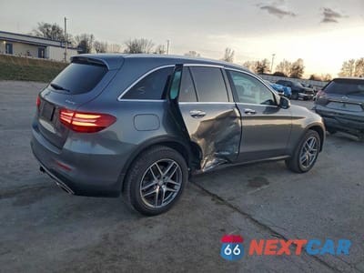 Trzecie zdjęcie samochodu z tyłu: 2016 MERCEDES-BENZ GLC 300 4MATIC VIN:WDC0G4KB9GF074911 - miniatura
