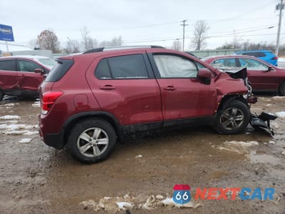 Trzecie zdjęcie samochodu z tyłu: 2021 CHEVROLET TRAX 1LT VIN:KL7CJPSB3MB341868 - miniatura