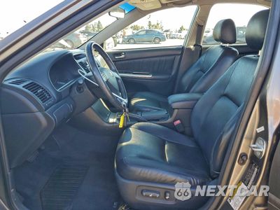 Zdjęcie 7 z 14 samochodu: 2005 TOYOTA CAMRY SE VIN:4T1BA32K15U071242 - miniatura