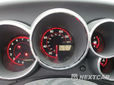 Zdjęcie 9 z 14 samochodu: 2004 PONTIAC VIBE VIN:5Y2SL62844Z419363 - miniatura