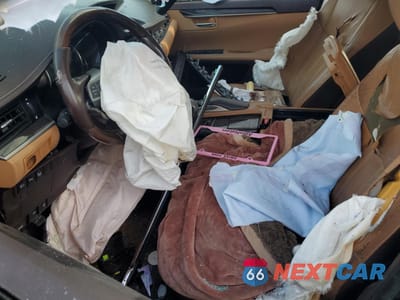 Zdjęcie 7 z 12 samochodu: 2018 LEXUS ES 350 VIN:58ABK1GG3JU109949 - miniatura