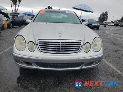 Piąte zdjęcie samochodu w środku: 2003 MERCEDES-BENZ E 320 VIN:WDBUF65J53A363962 - miniatura