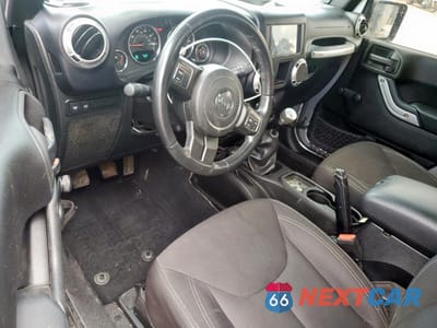 Zdjęcie 8 z 12 samochodu: 2015 JEEP WRANGLER RUBICON VIN:1C4BJWCG4FL625977 - miniatura
