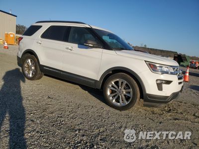 Czwarte zdjęcie samochodu z boku: 2019 FORD EXPLORER XLT VIN:1FM5K7D80KGA83198 - miniatura