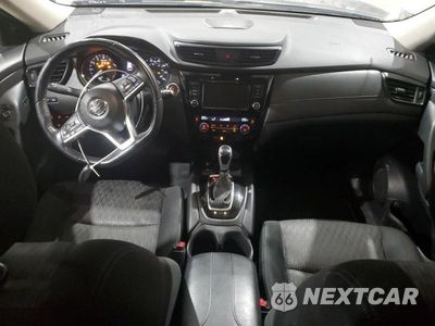Zdjęcie 8 z 13 samochodu: 2019 NISSAN ROGUE SV VIN:JN8AT2MV7KW401711 - miniatura