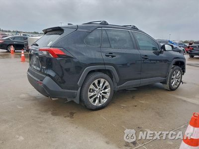 Trzecie zdjęcie samochodu z tyłu: 2023 TOYOTA RAV4 XLE PREMIUM VIN:2T3C1RFV4PC246476 - miniatura