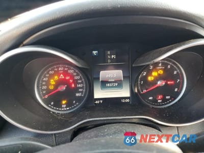 Zdjęcie 9 z 12 samochodu: 2016 MERCEDES-BENZ C 300 VIN:55SWF4JB1GU145901 - miniatura