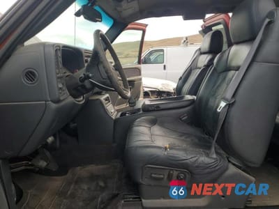 Zdjęcie 7 z 13 samochodu: 2001 GMC NEW SIERRA K1500 VIN:2GTEK19T011297716 - miniatura