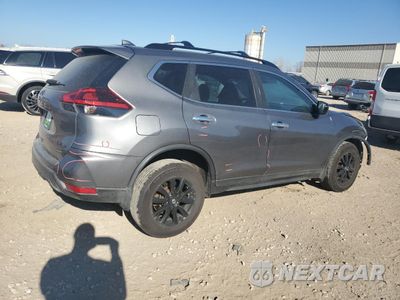 Trzecie zdjęcie samochodu z tyłu: 2018 NISSAN ROGUE S VIN:5N1AT2MV4JC794042 - miniatura