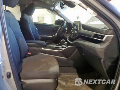 Zdjęcie 7 z 13 samochodu: 2023 TOYOTA HIGHLANDER L VIN:5TDKDRAH1PS525114 - miniatura