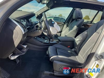 Zdjęcie 7 z 12 samochodu: 2018 BMW X3 XDRIVE30I VIN:5UXTR9C51JLD57543 - miniatura