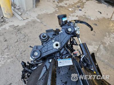 Zdjęcie 7 z 9 samochodu: 2024 KAWASAKI ZX1002 M VIN:JKBZXVM14RA007341 - miniatura