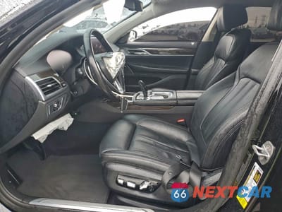 Zdjęcie 7 z 14 samochodu: 2020 BMW 740 I VIN:WBA7T2C08LGL17210 - miniatura